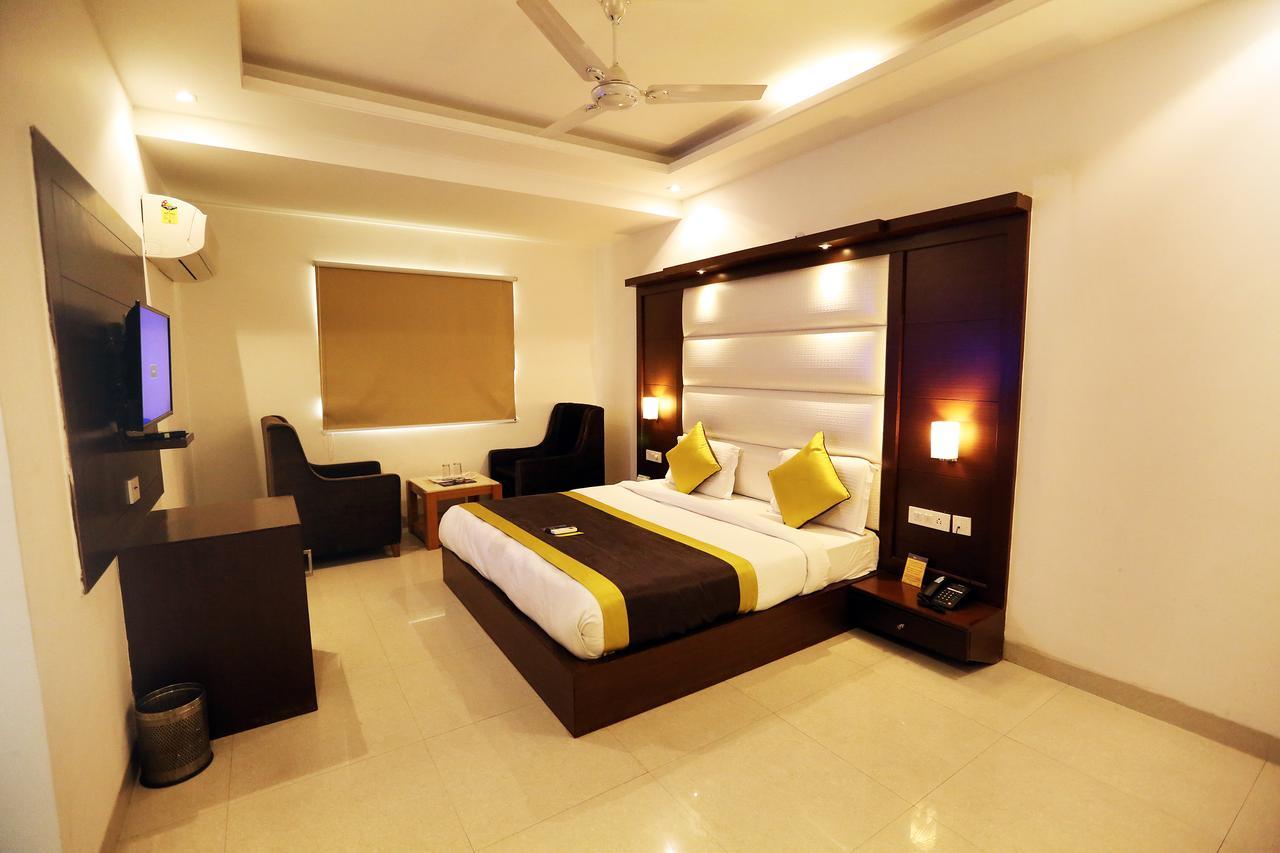 Hotel Aero Star Near Delhi Airport New Delhi Eksteriør bilde